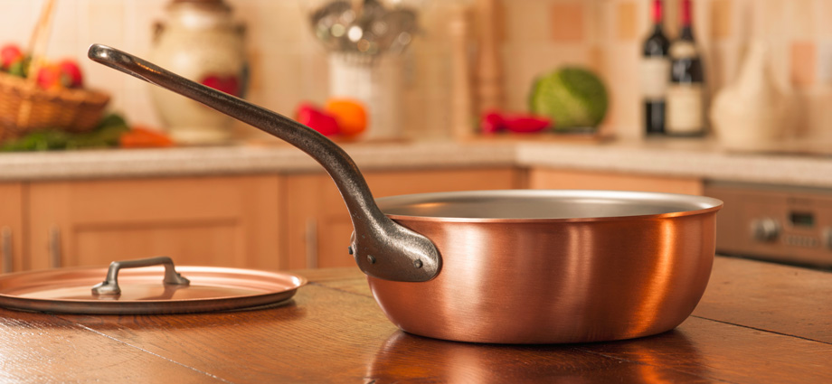 The Best Utensils to Use With Stainless Steel Cookware