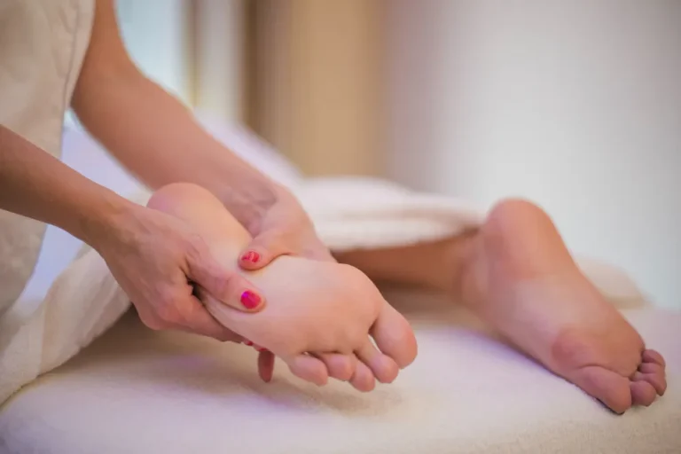 Ayurvedic Treatment for Tendonitis: Natural Pain Relief